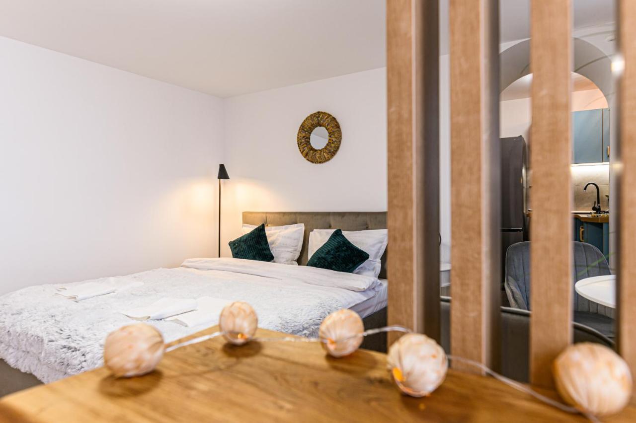 Sun x Mountains - Strada Sforii Apartment Brasov Bagian luar foto