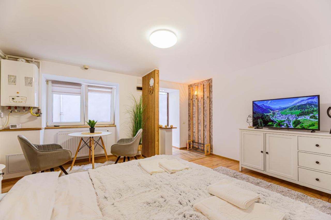 Sun x Mountains - Strada Sforii Apartment Brasov Bagian luar foto